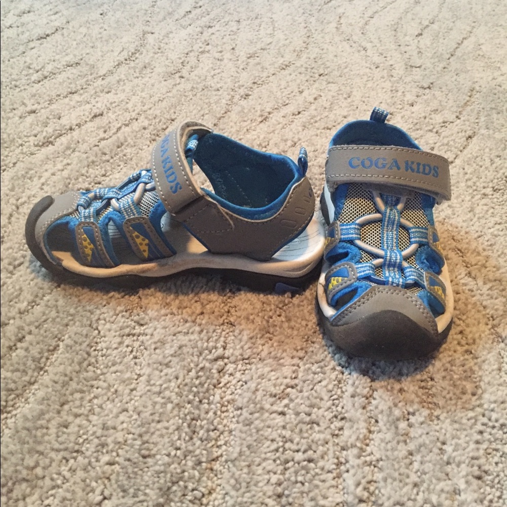 Toddler boys sandals blue and gray size 11M
